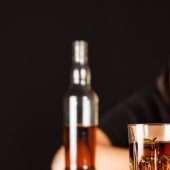 The journalist gave up alcohol for a month and realized what real hell is