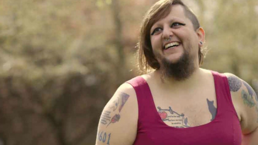 The love story of a bearded woman and a Satanist who got married thanks to social networks