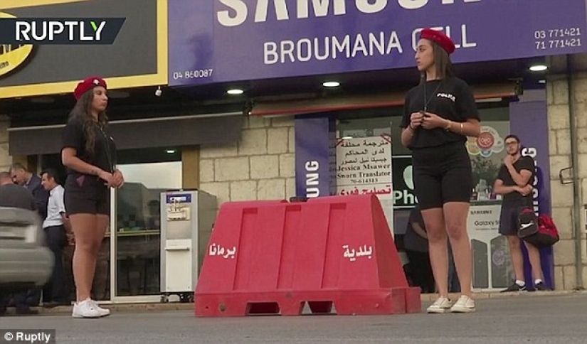 The mayor of a Lebanese city ordered female police officers to wear short shorts to attract tourists