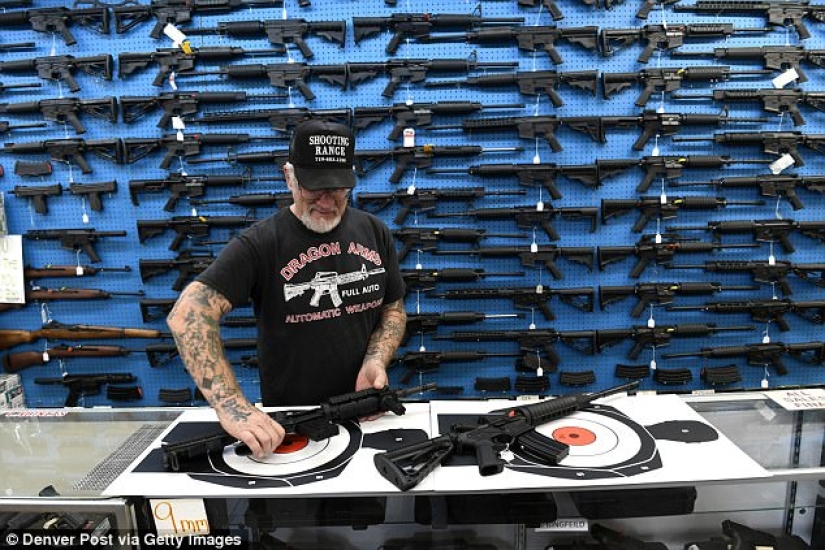 "The most armed man in the USA" sold more weapons in three weeks than in eight months before