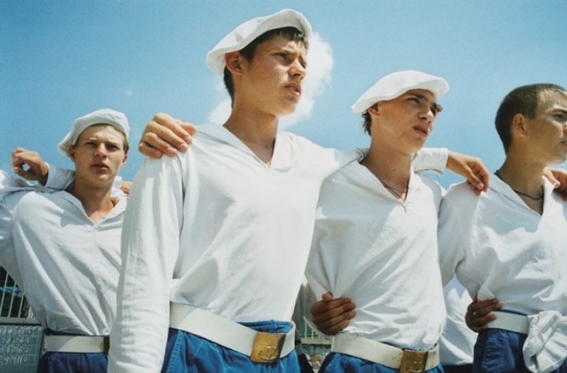 The most controversial photos of the post-Soviet Artek