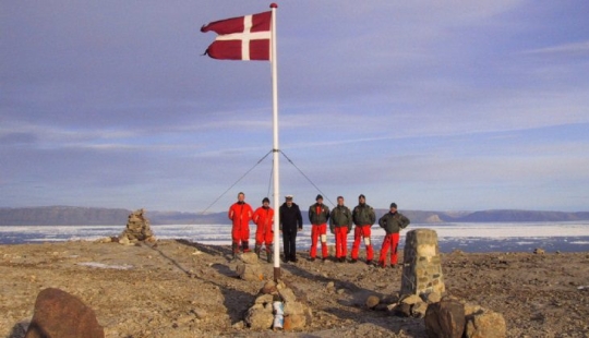 The most intelligent war in history: Canada and Denmark fight for Hans Island, drinking schnapps and whiskey