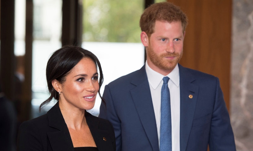 "The royal family is a cult, they're all obsessed": Prince Harry and Meghan Markle are expecting their first child, but not everyone is happy about it