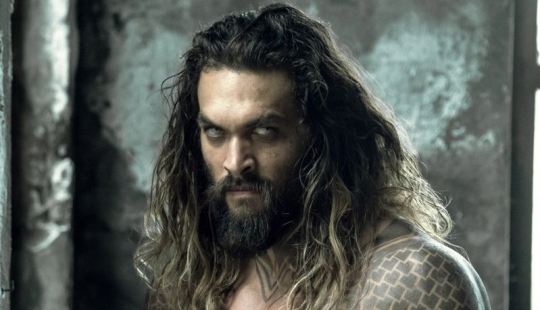 The Sorcerer who defeated Cthulhu: 8 proofs of Aquaman's Unreal Coolness