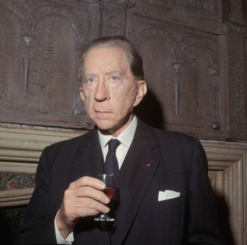 The stingiest billionaire: Paul Getty complained about bills from doctors when his son was dying of cancer
