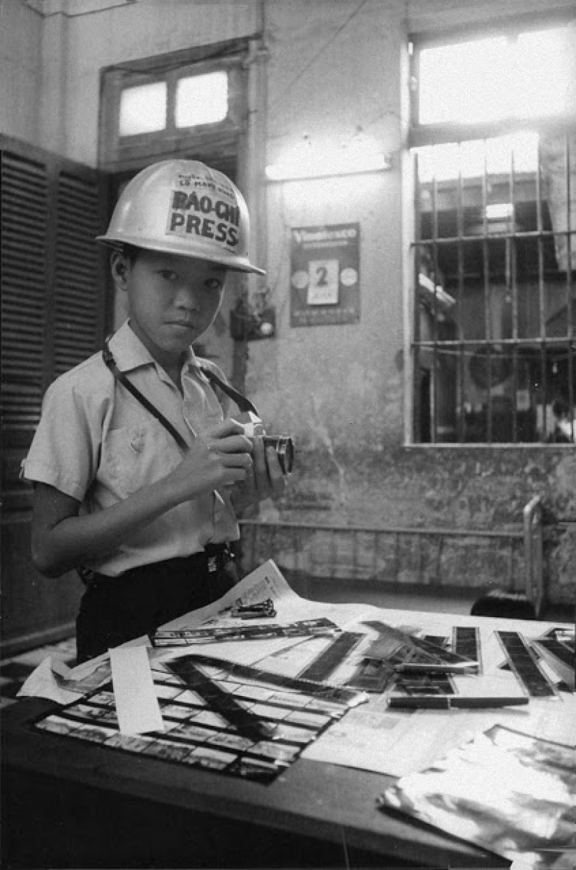 The story of Vietnam's youngest photojournalist — 12-year-old Lo Man Hung