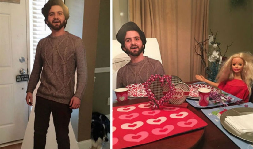 The student sent his mother a full-length photo of himself, and this is what she did with it