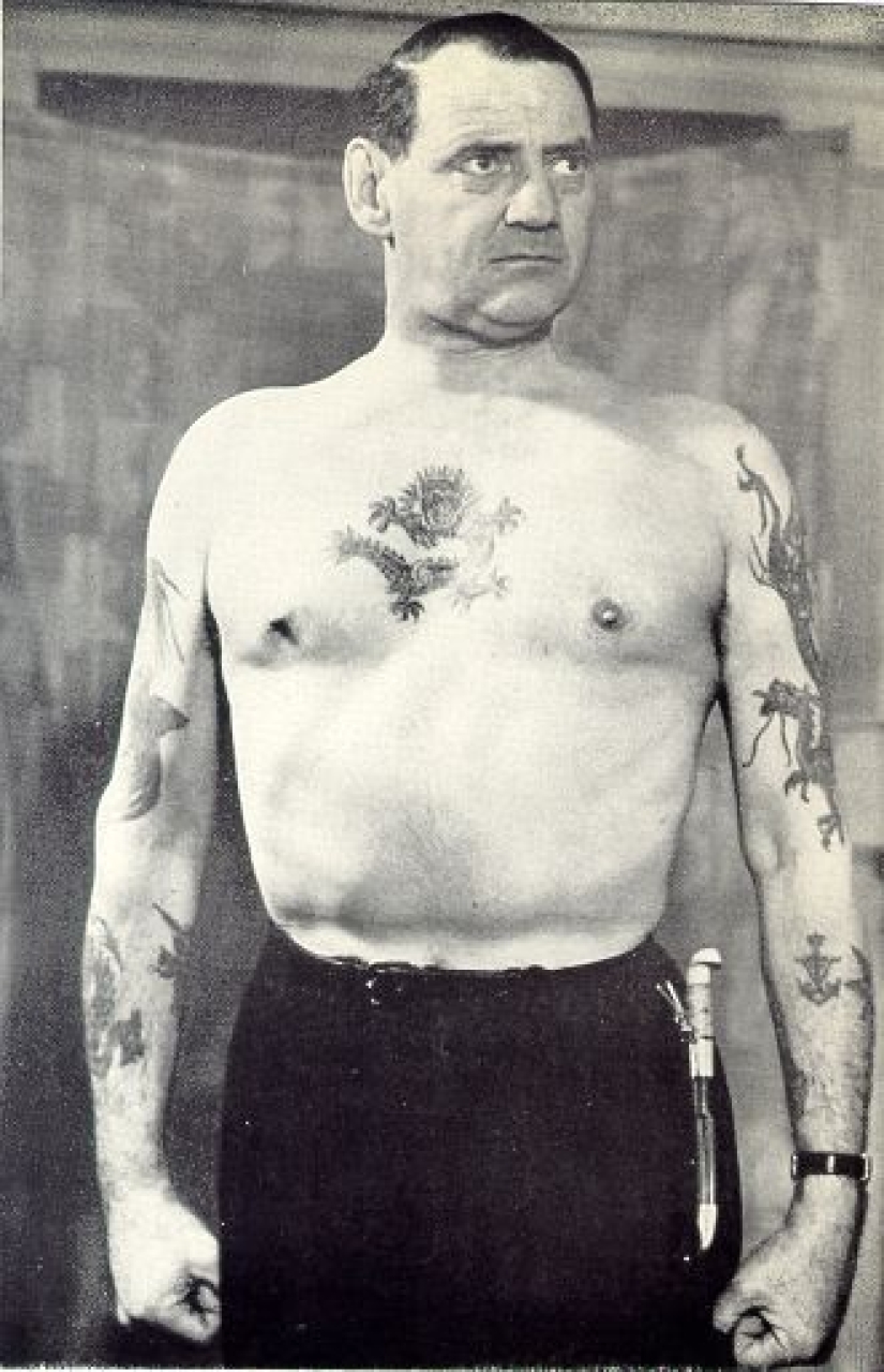 "The tattooed king," Frederick IX, who has changed the history of Denmark