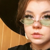 The Tik-Tok star calls herself a witch and makes good money on witchcraft