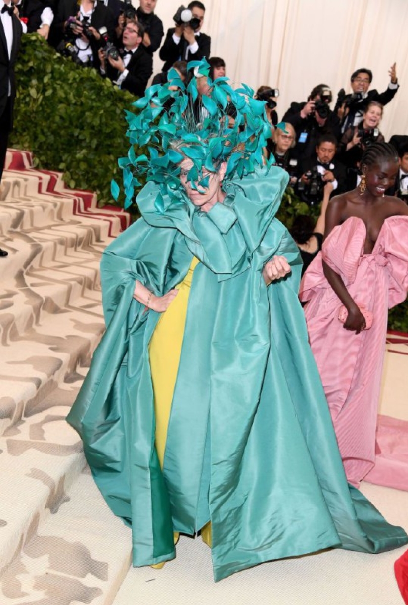The Virgin Mary, Jesus Christ, the Pope and other images of stars at the Met Gala 2018
