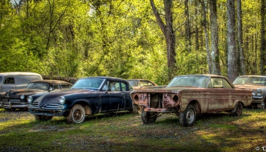 The world's largest cemetery of old cars