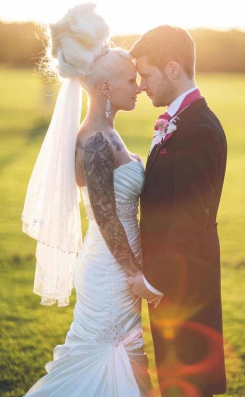 This couple wanted to look good at the wedding, and that's what came out of it