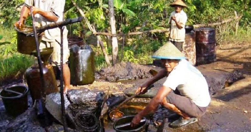 This is my well, and I'm milking it: the subtleties of private oil production in Indonesian