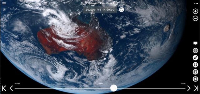 Tonga, golpeada por tsunami, cubierta de cenizas