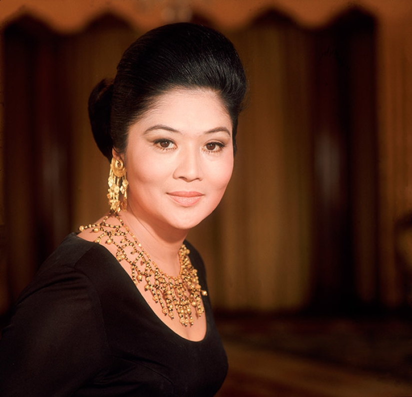 Totalitarian beauty: what do dictators' wives look like?