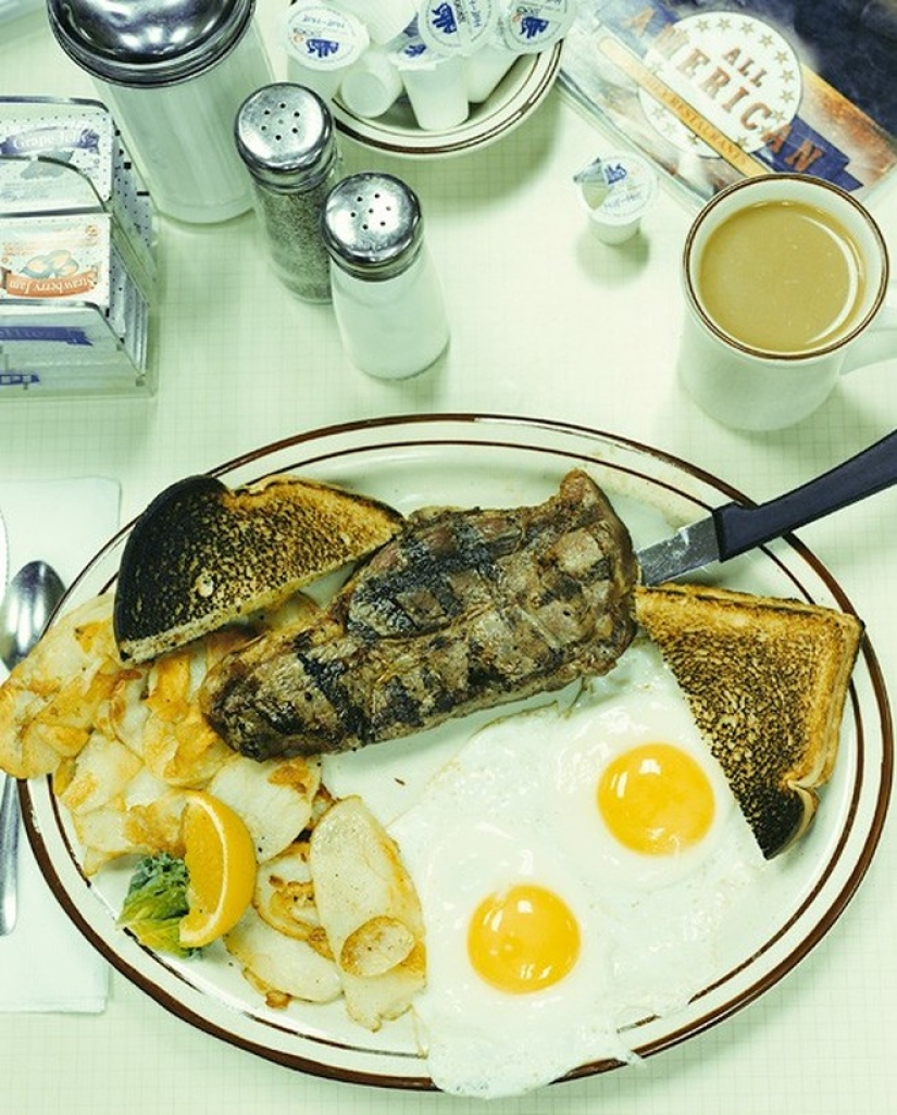 "Tourist's breakfast"
