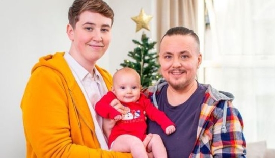 Transgender helped give birth to a transgender child from a transgender