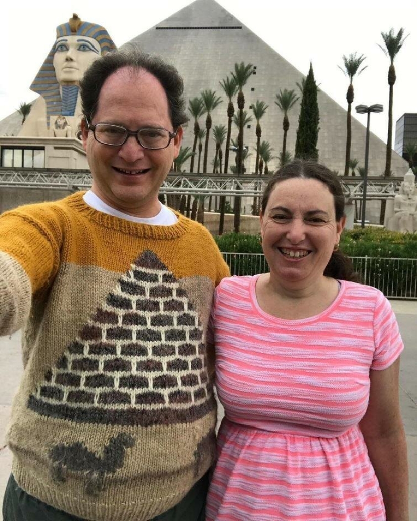 Turismo cálido: un americano teje suéteres con vistas