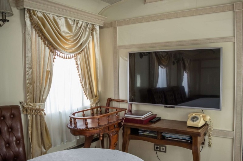 Un carruaje en el que todos se sentirán VIP: los kazajos han creado un hotel de cinco estrellas sobre ruedas