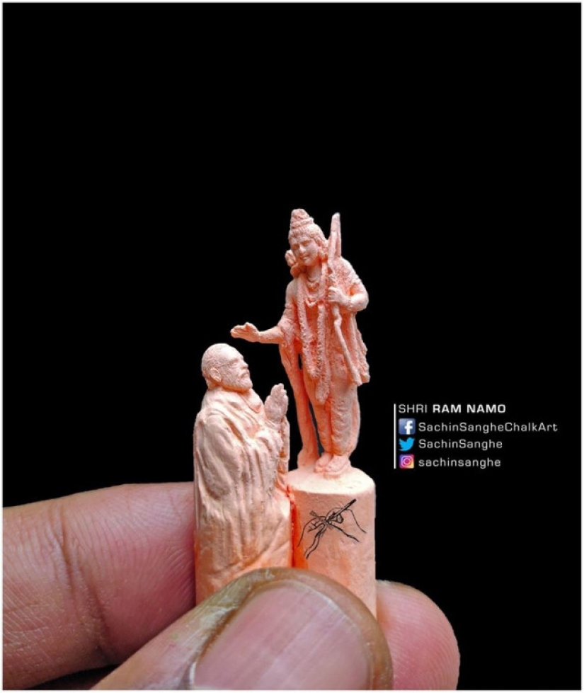 Un chico de la India talla increíbles esculturas diminutas de pequeños lápices de colores