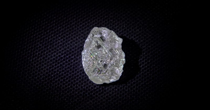 Un hallazgo exitoso: se extrajo otro diamante récord en Yakutia