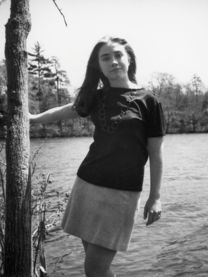 ¿Un hippie típico o un estudiante de una universidad de élite? 20 fotos raras de una joven y joven Hillary Clinton