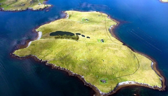 Un paraíso para los introvertidos o un negocio de ecoturismo: las islas remotas de Escocia buscan nuevos propietarios