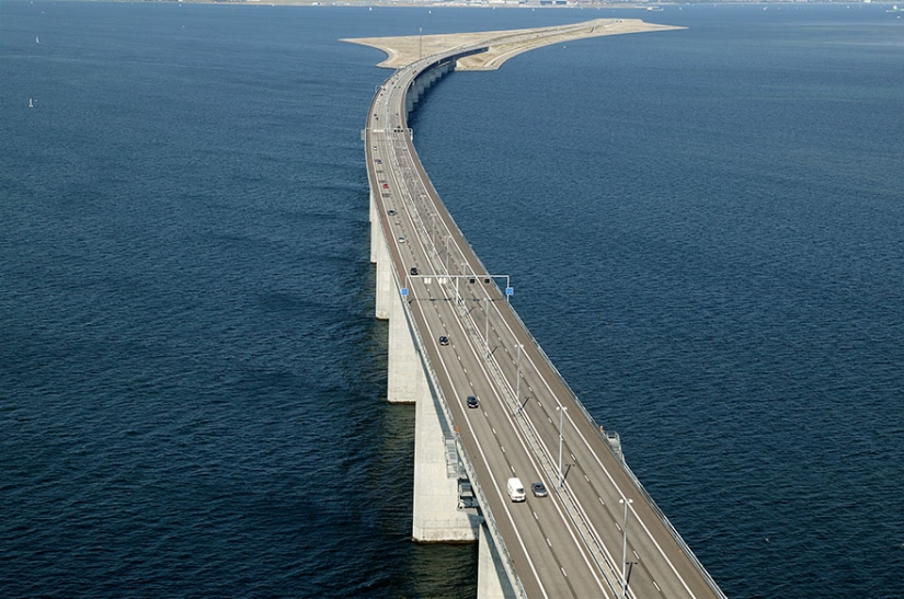 Un puente increíble se convierte en un túnel que conecta Dinamarca y Suecia