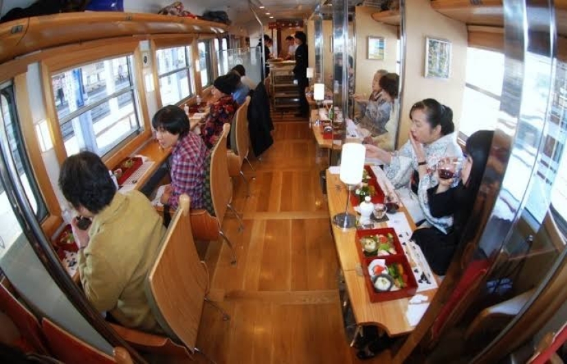 Un viaje de buen Gusto: Un viaje solitario en un tren de restaurante japonés