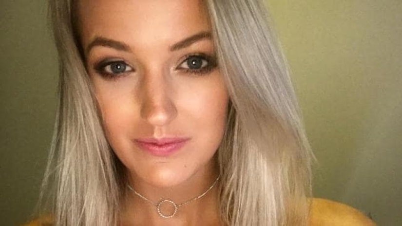 Una bloguera australiana descubrió que Victoria Beckham no es una persona