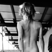 Una modelo de Playboy fue expulsada de un barrio judío ortodoxo de Nueva York por caminar desnuda