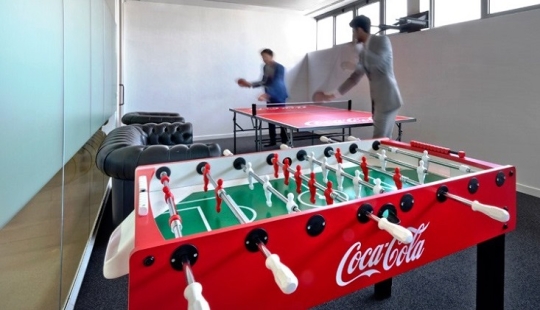Una oficina donde todo es para las personas: cómo trabajan y se relajan los empleados de Coca-Cola en Shanghái