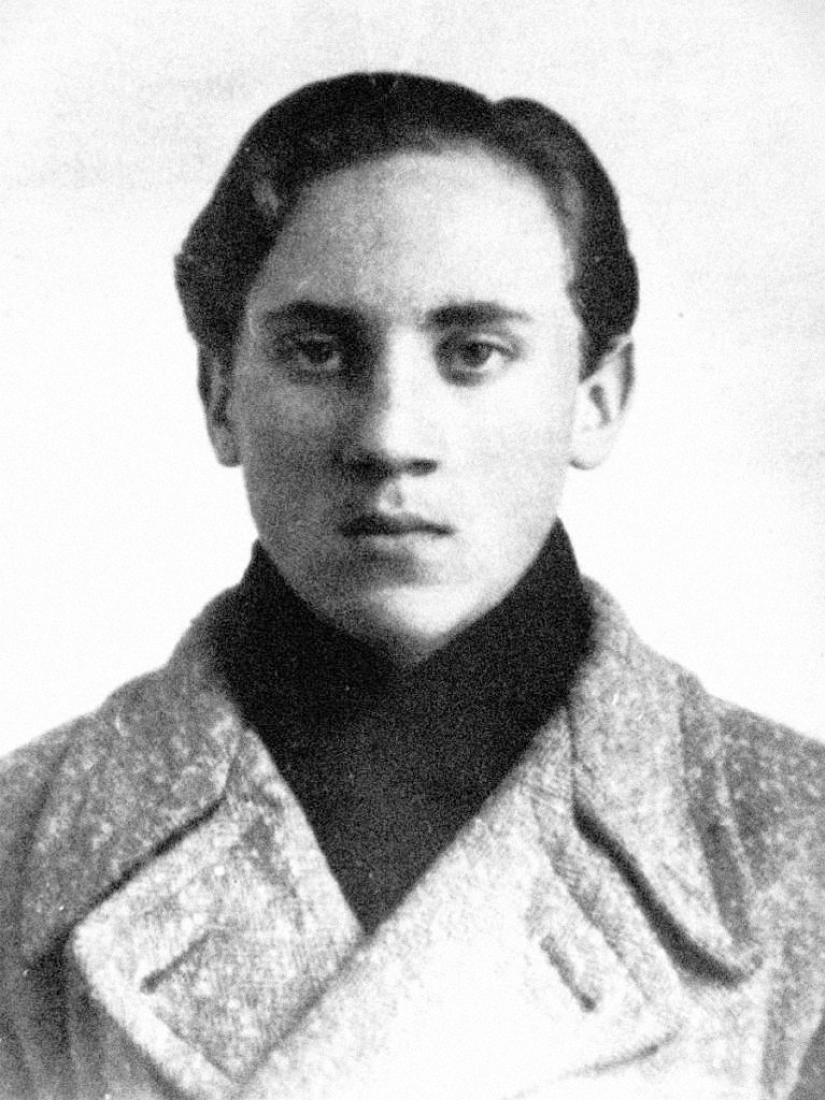 Unique photos of Vladimir Vysotsky