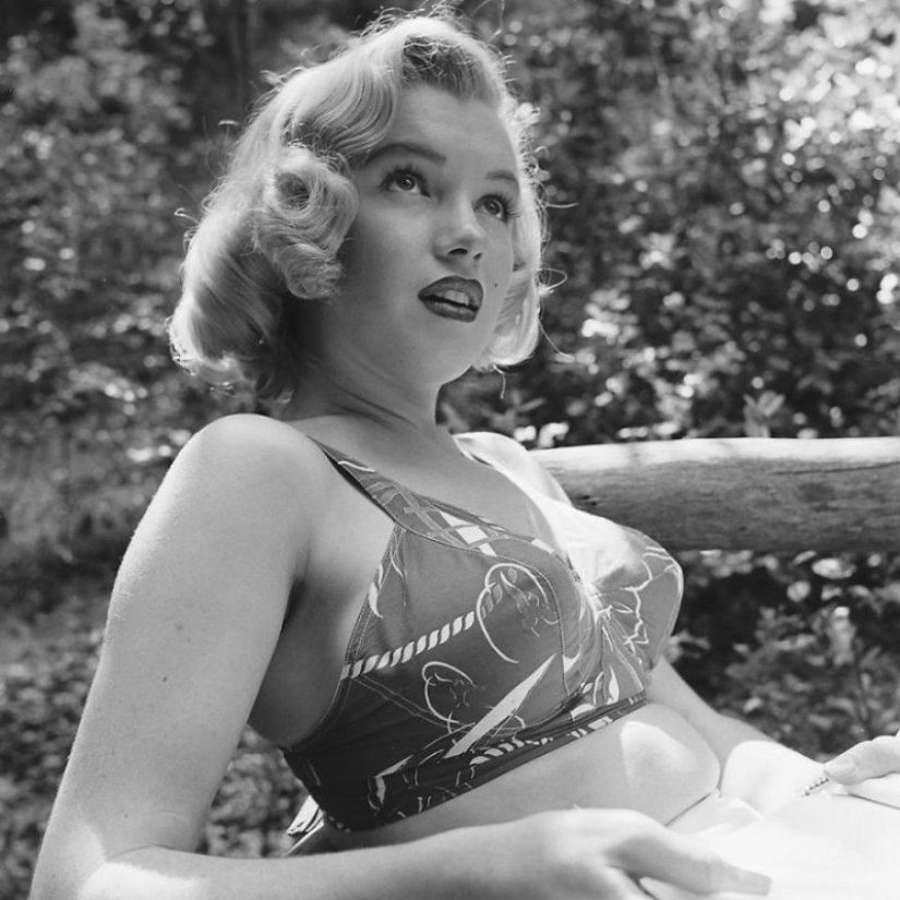 Unknown photos of Marilyn Monroe for LIFE magazine that were never printed