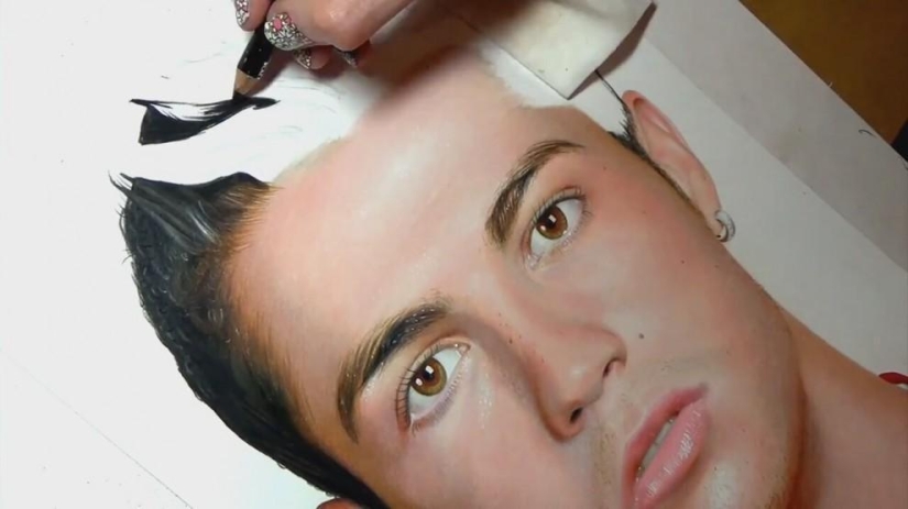 Unrealistically realistic drawings