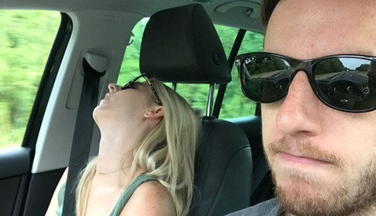 Useless co-pilot: when the wife is not the best traveling companion