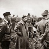 "Ve y lucha": cómo resultó el destino de los hijos de Stalin, Mussolini y Franco