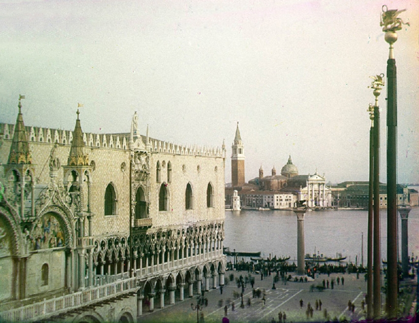 Venecia de preguerra en fotografías a color de Bernard Eilers