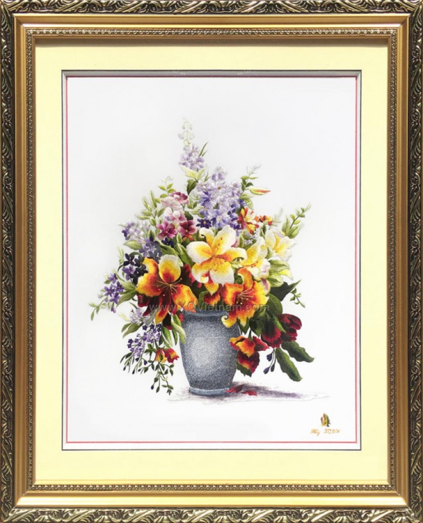 Vietnamese Studio XQ Dalat manually embroidered with silk hyperrealistic paintings Pictolic