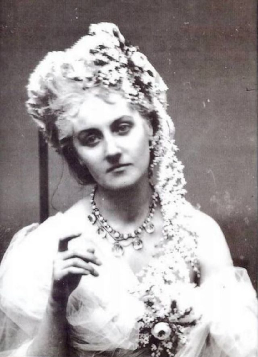 Virginia Oldoini - Countess, mistress of the Emperor and the first model of the XIX century