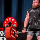 Weak point: the strongest man on the planet almost died after dropping weights on the innermost