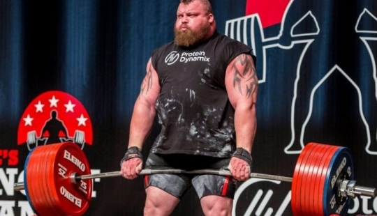 Weak point: the strongest man on the planet almost died after dropping weights on the innermost