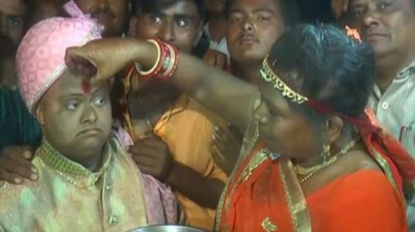 "Wedding by desperation": in India, dad gave his son a wedding without a bride