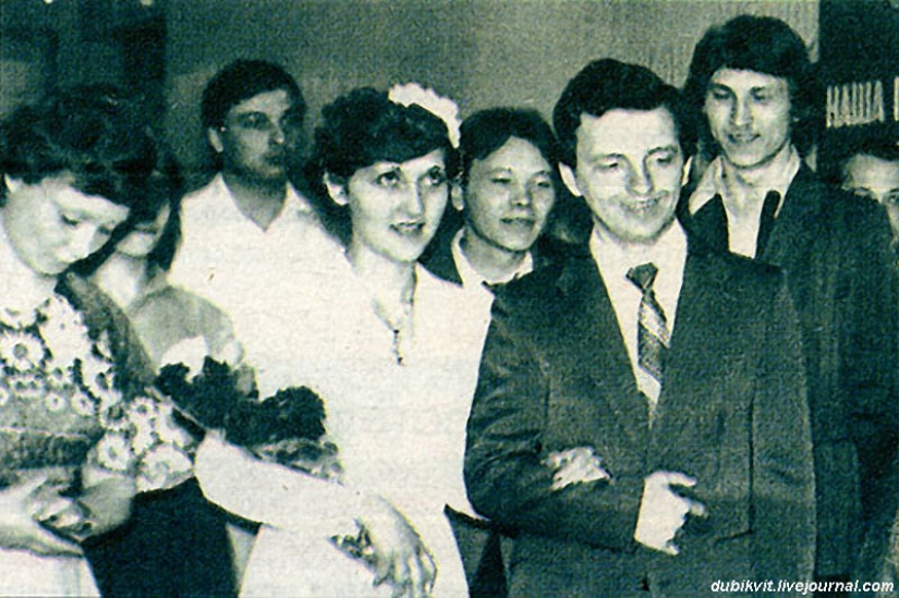 Wedding photos of Soviet rock musicians