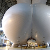 Well-forgotten old: Spaniards replace airliners with airships