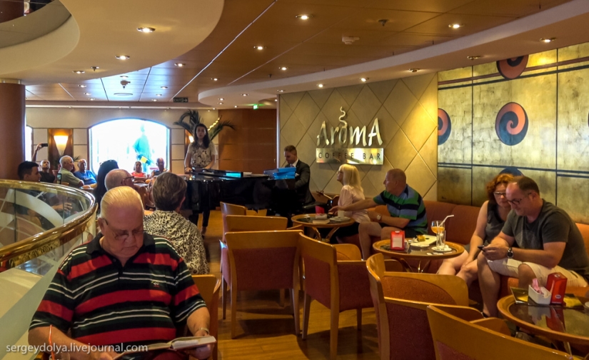 What can an ordinary person do on a cruise ship?