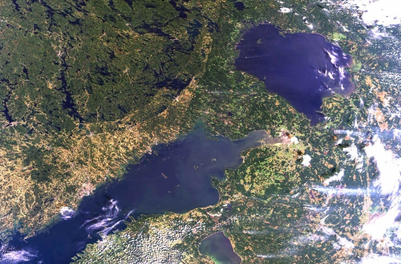 What does Russia look like from space?