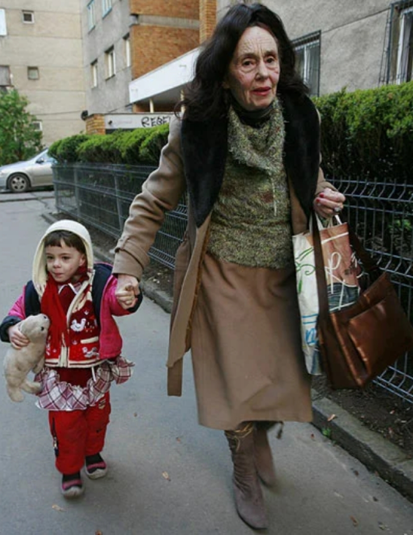What does the 14-year-old daughter of the oldest mother in the world, who gave birth at 66, look like