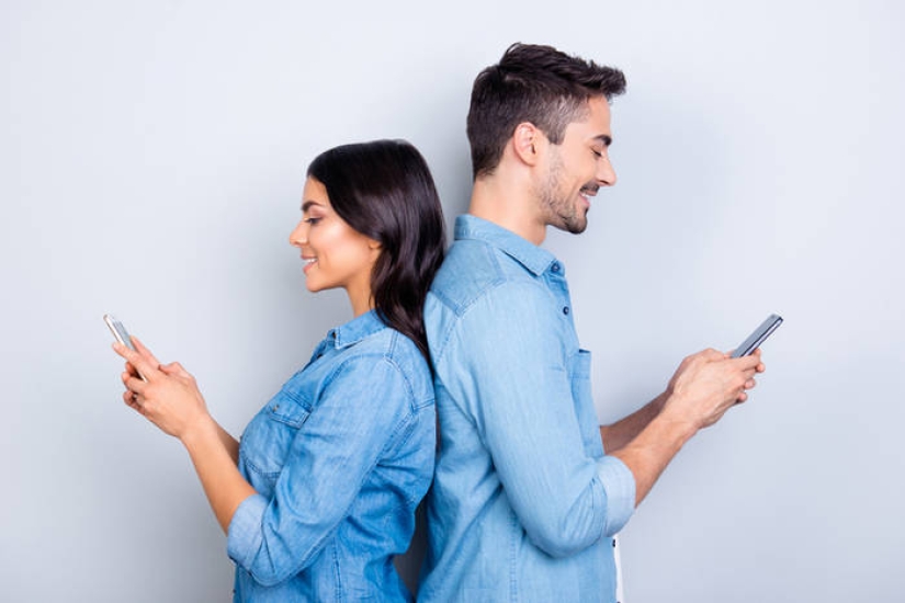 What Instagram reveals about you and your relationship with your partner