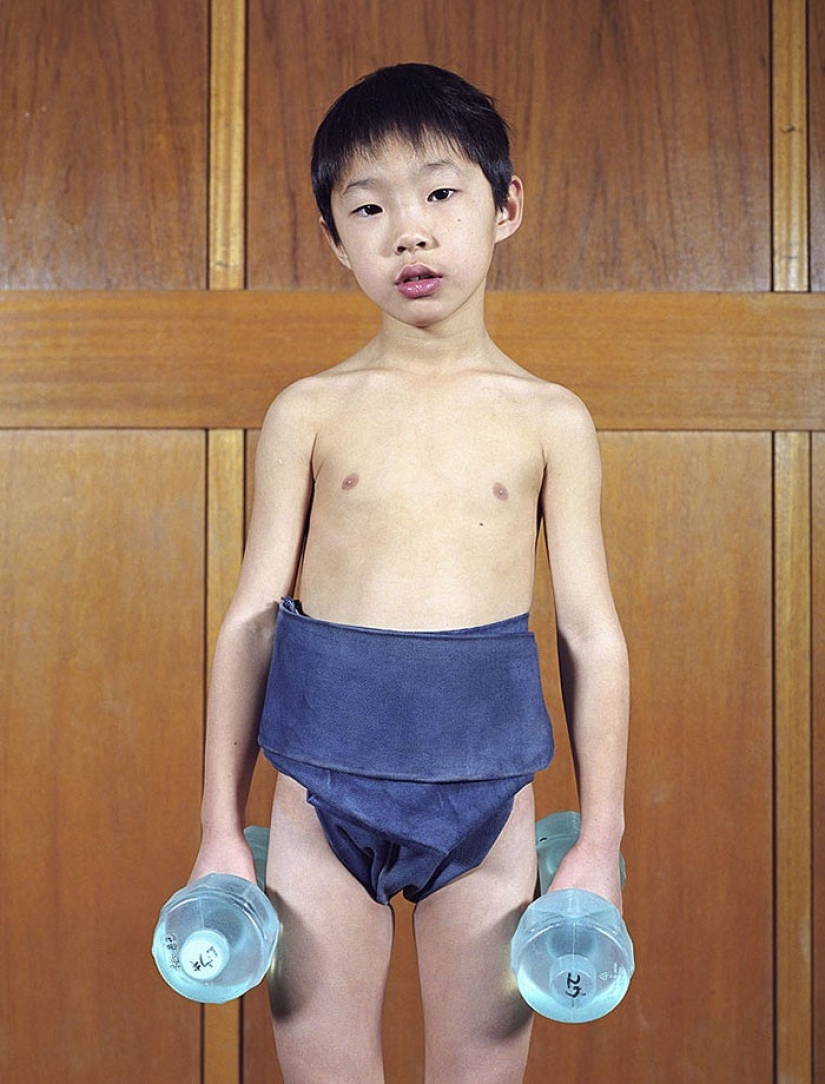 What sumo wrestlers look like in childhood and youth